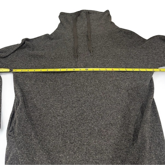 LUMIERE Women’s Cowl Turtleneck Gray Sweater Wity Pockets Small Gray - Picture 5 of 8